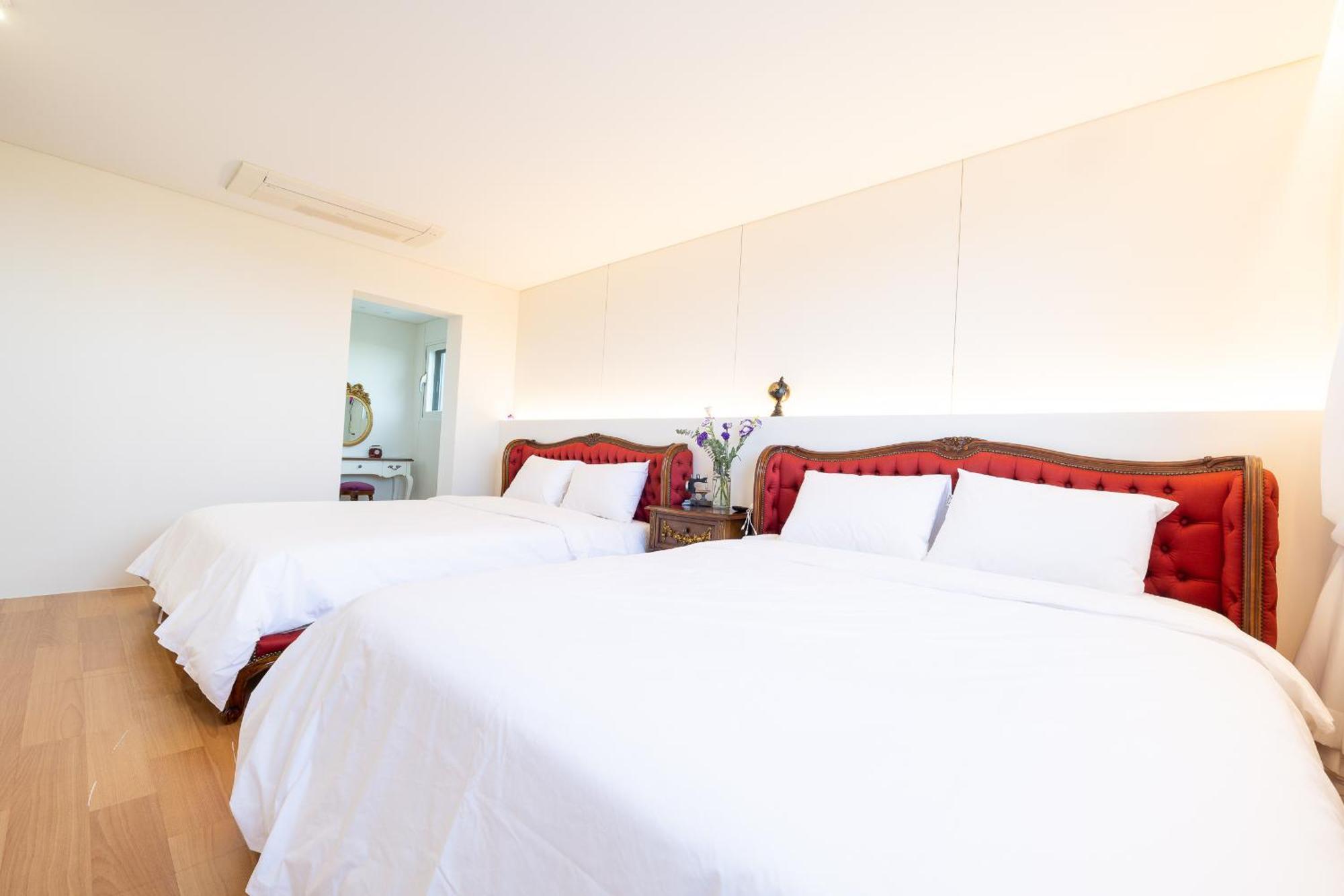 Jeju Bunkerhotel&Resort Σεογκουίπο Εξωτερικό φωτογραφία